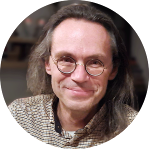 Jiří-Sládeček,-Divadlo-Puk,-kulatý